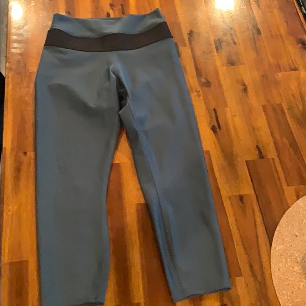 ALO Yoga Jade Blue Leggings with Black Waistband